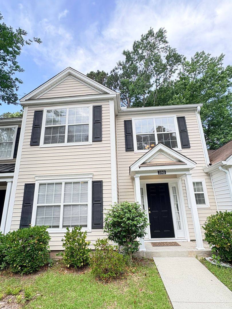 Townhouse for rent at 390 Gardners Circle, Bluffton, SC 29910