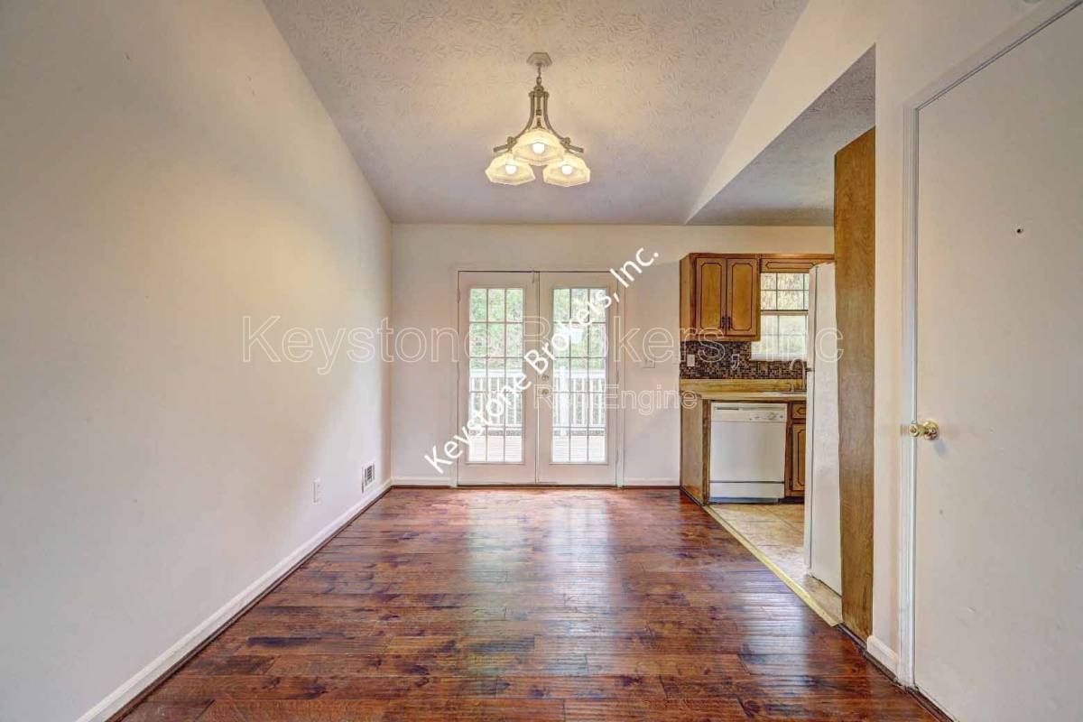 House for rent at 1277 Iron Gate Blvd, Jonesboro, GA 30238