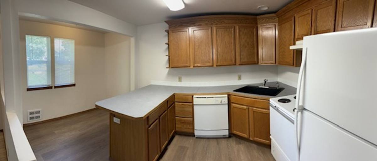 House for rent at 4711 N Lincoln St, Spokane, WA 99205