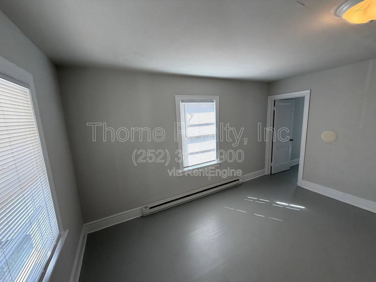 Apartment for rent at 914 Nashville Rd, Rocky Mount, NC 27803