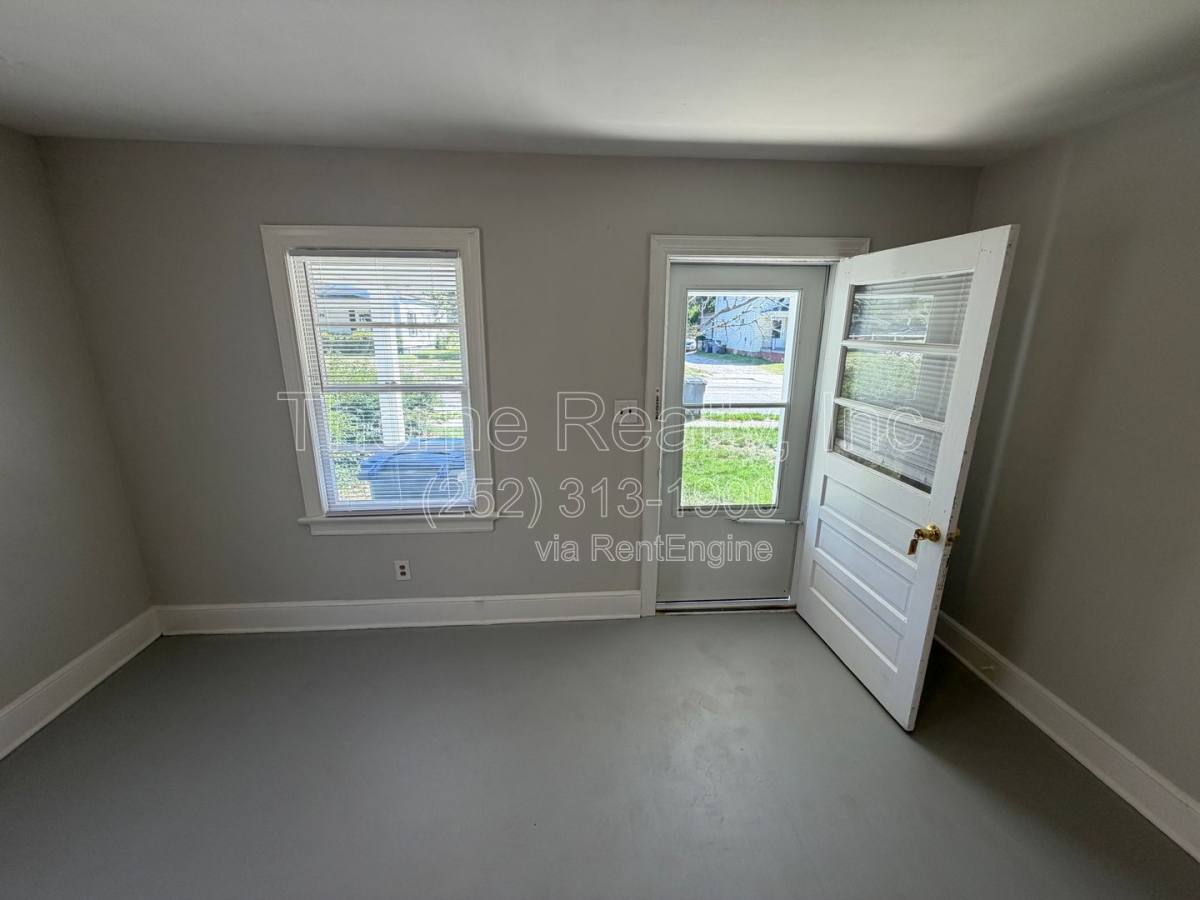Apartment for rent at 912 Nashville Rd, Rocky Mount, NC 27803