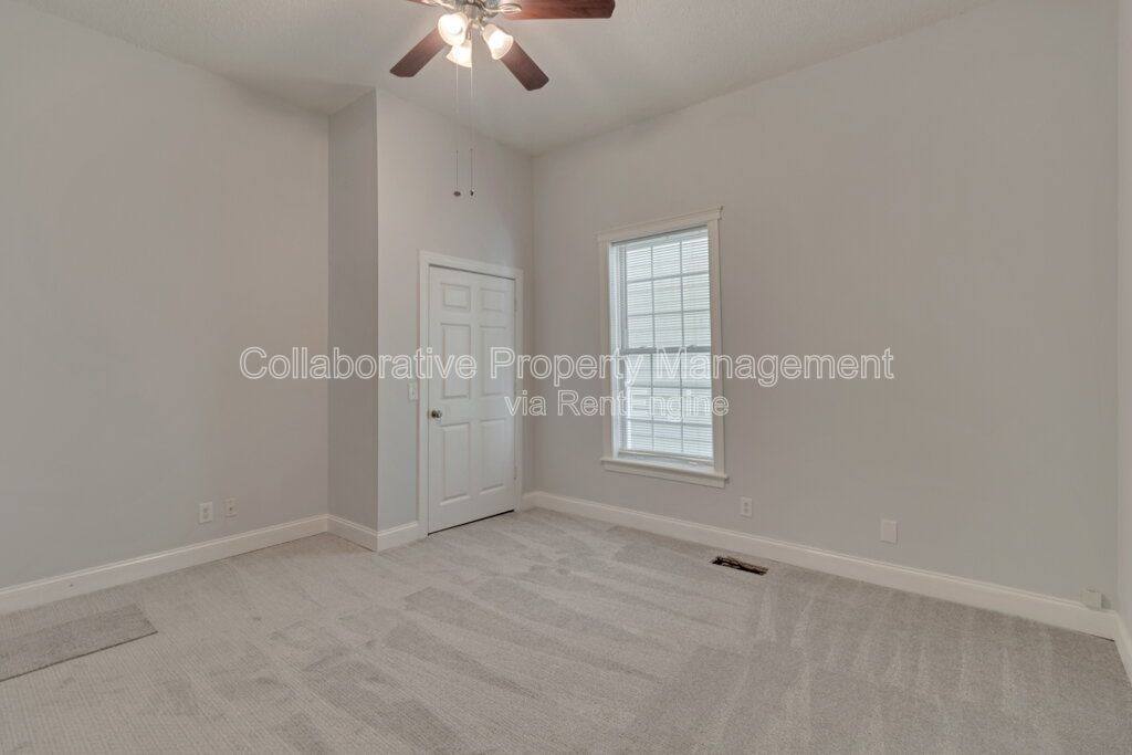 Apartment for rent at 419 E 31st St, Savannah, GA 31401