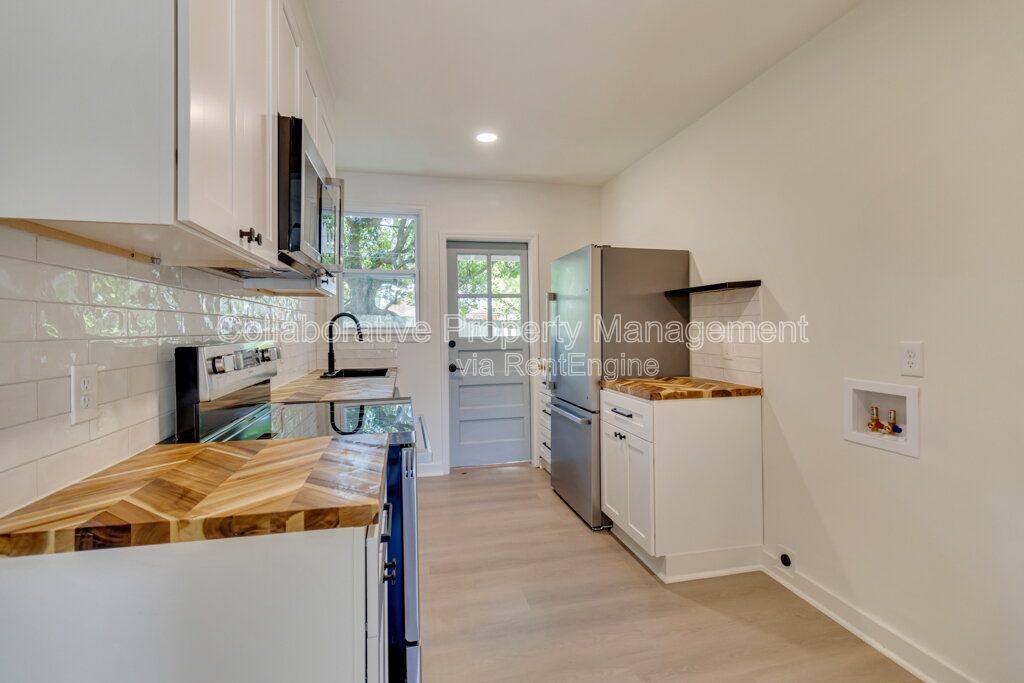 House for rent at 125 Hibiscus Ave, Savannah, GA 31404