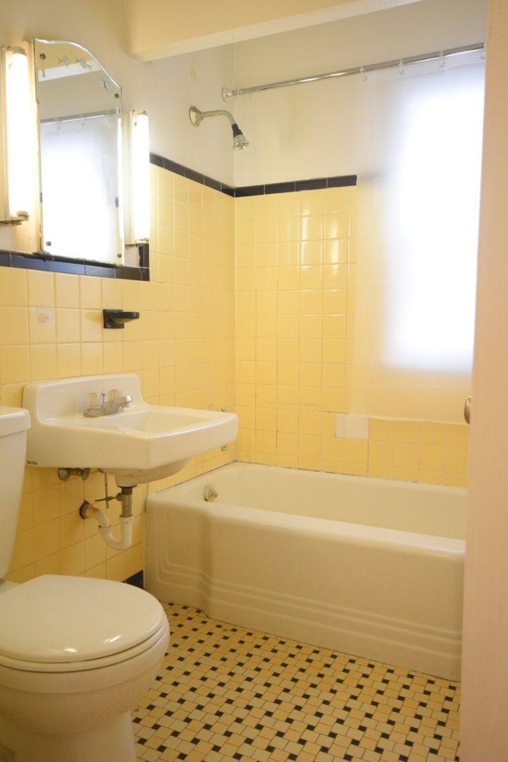 Apartment for rent at 1825 Ford Parkway, Saint Paul, MN 55116