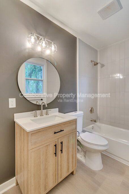 House for rent at 127 Hibiscus Ave, Savannah, GA 31404