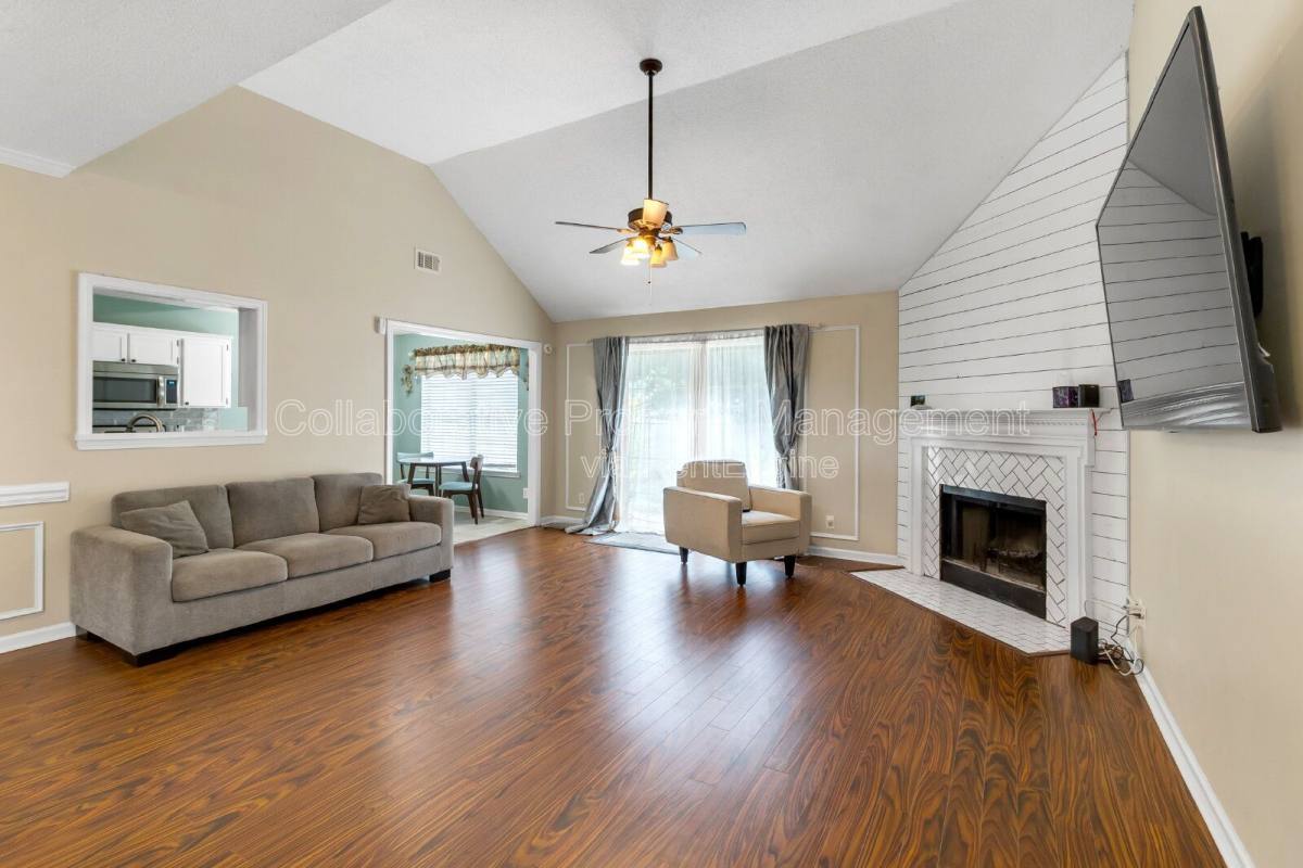House for rent at 307 Coffee Bluff Villa Rd, Savannah, GA 31419