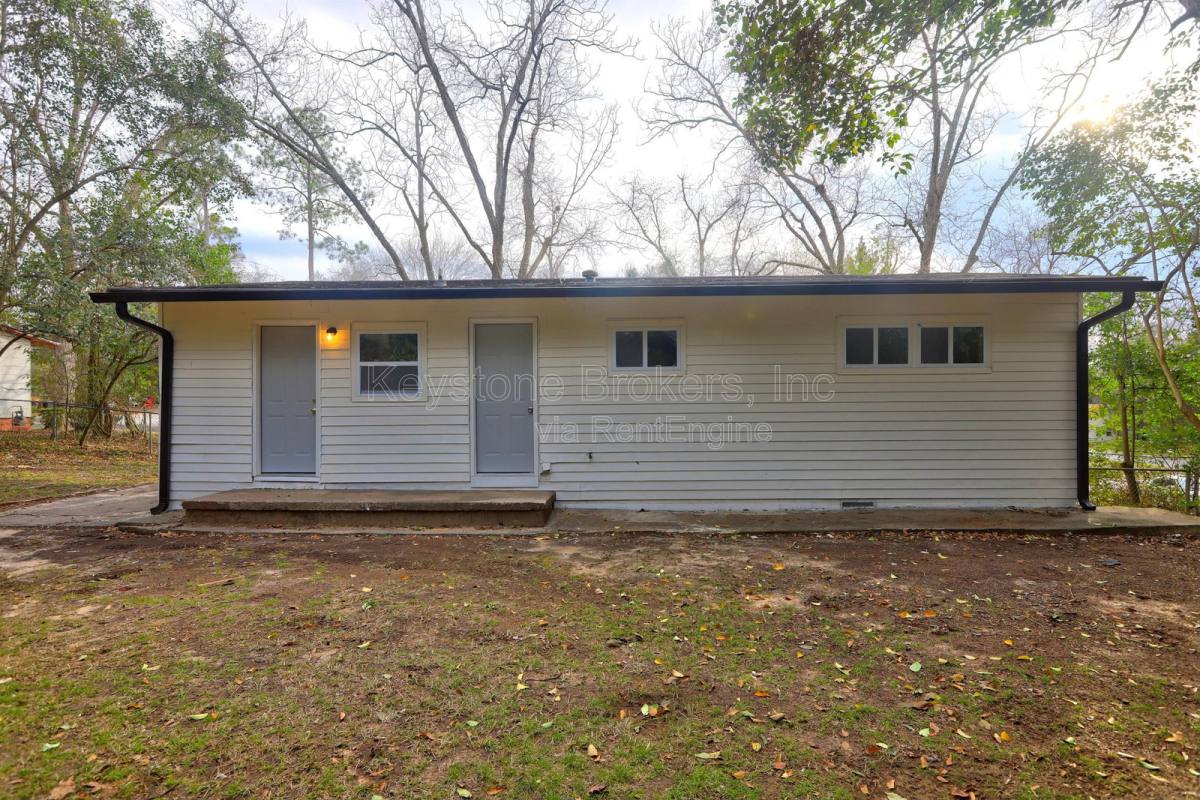House for rent at 2477 Thrasher Ave, Macon, GA 31206