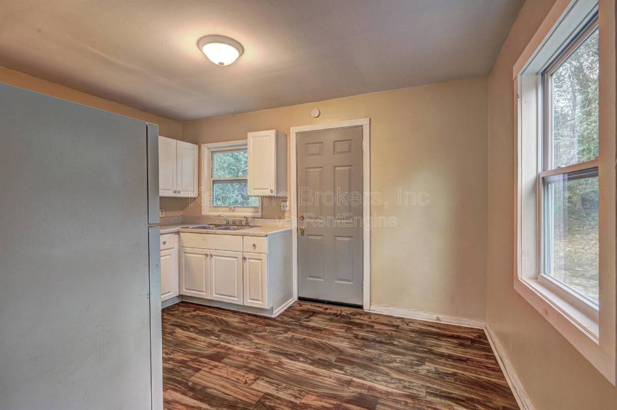 House for rent at 2477 Thrasher Ave, Macon, GA 31206