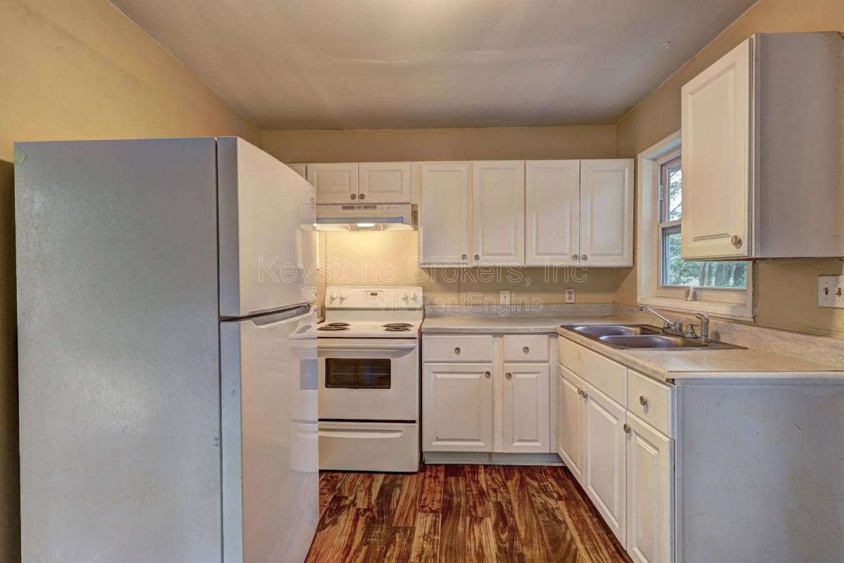 House for rent at 2477 Thrasher Ave, Macon, GA 31206