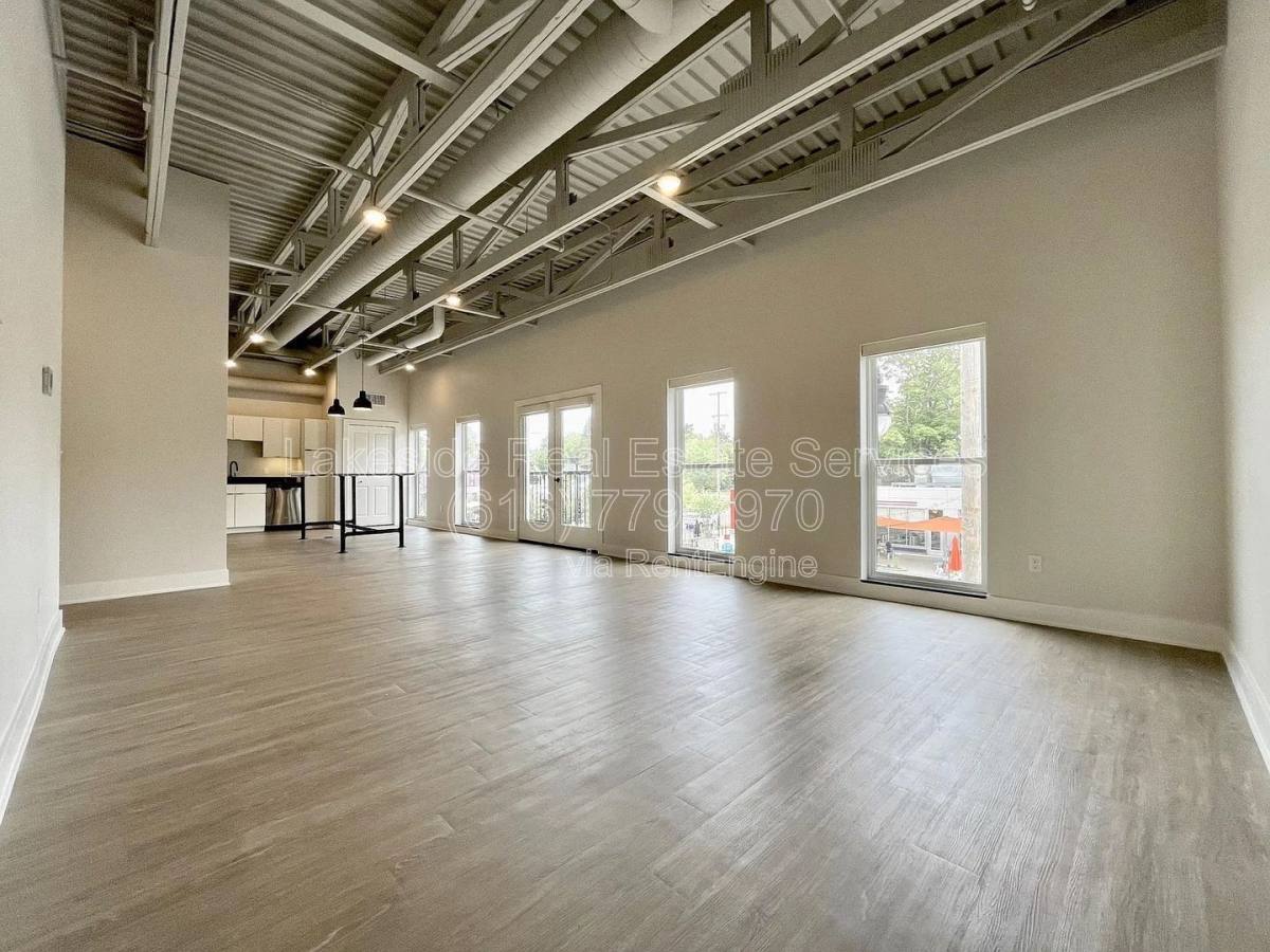 Apartment for rent at 708 Wealthy St SE #H, Grand Rapids, MI 49503