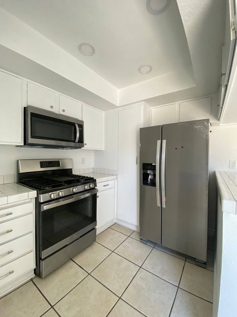 Condo for rent at 4675 Twintree Dr, Huntington Beach, CA 92649