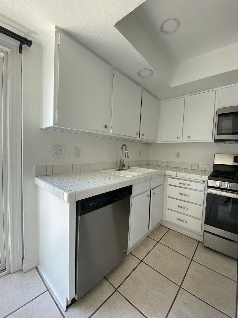 Condo for rent at 4675 Twintree Dr, Huntington Beach, CA 92649