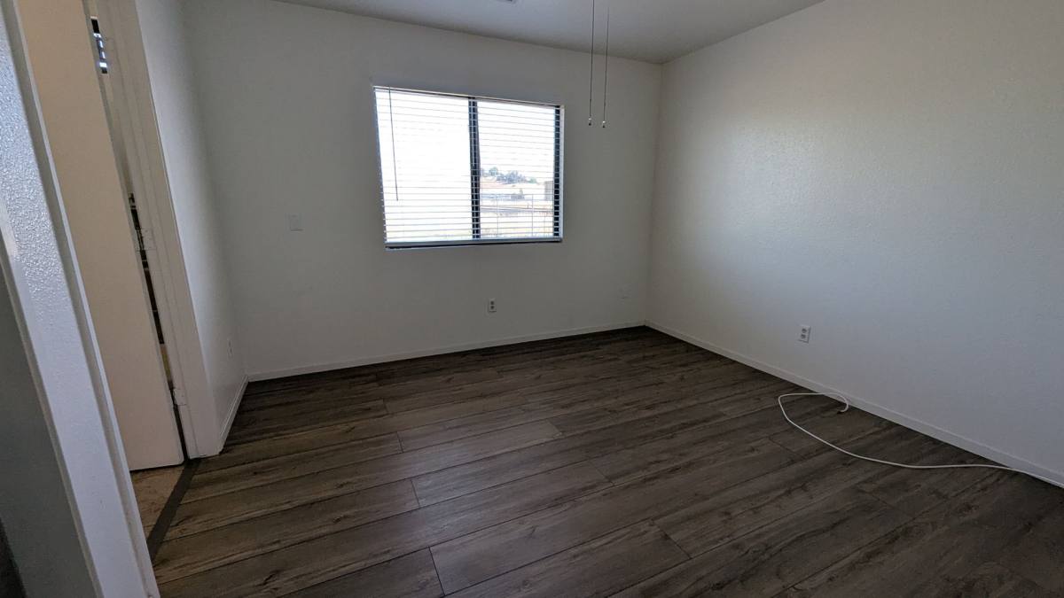 Apartment for rent at 700 Orange Ave, Lindsay, CA 93247