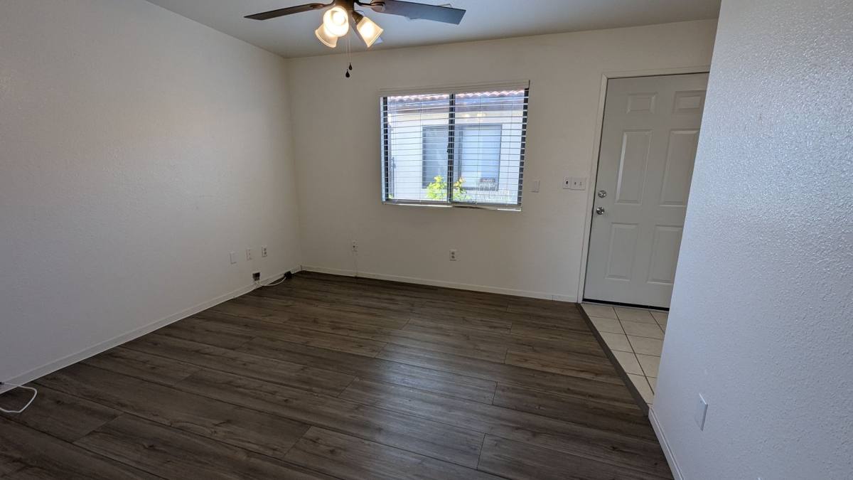 Apartment for rent at 700 Orange Ave, Lindsay, CA 93247