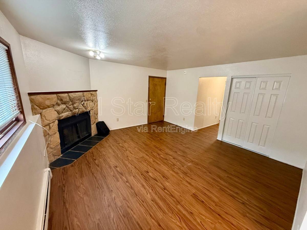 Apartment for rent at 211 McCarrey St #2B, Anchorage, AK 99508