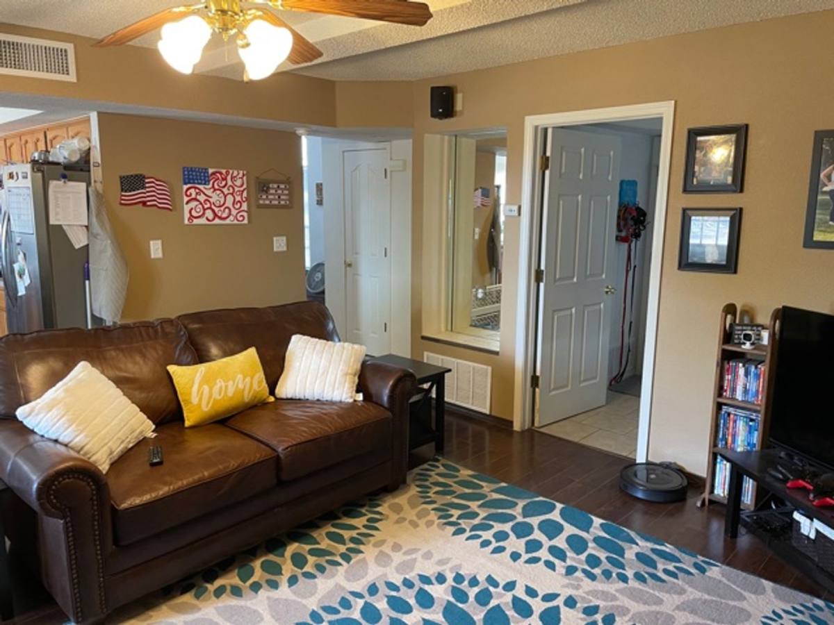 House for rent at 1549 Cherokee Ridge, El Paso, TX 79912