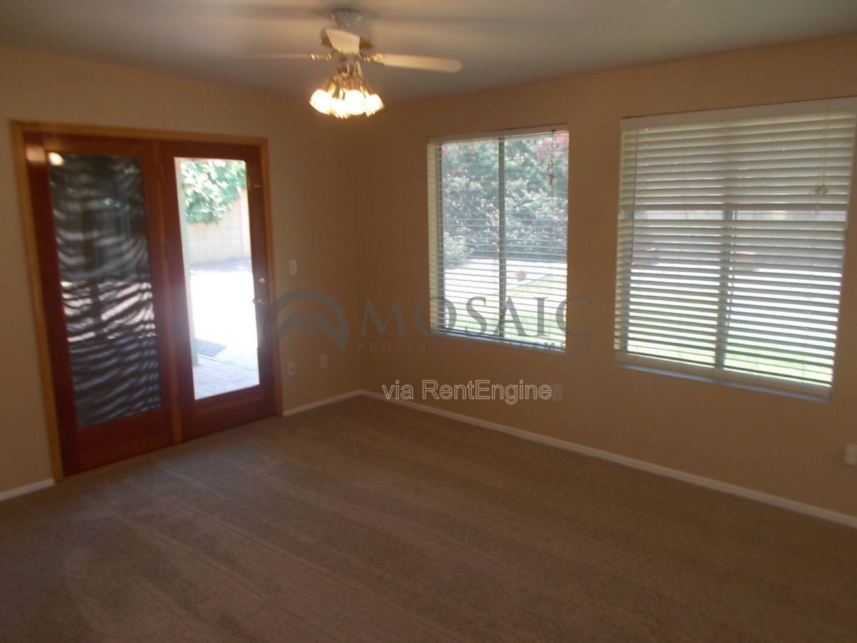 House for rent at 4338 E Alta Mesa Ave, Phoenix, AZ 85044