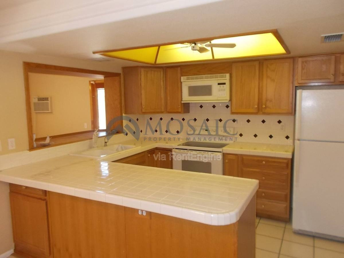 House for rent at 4338 E Alta Mesa Ave, Phoenix, AZ 85044