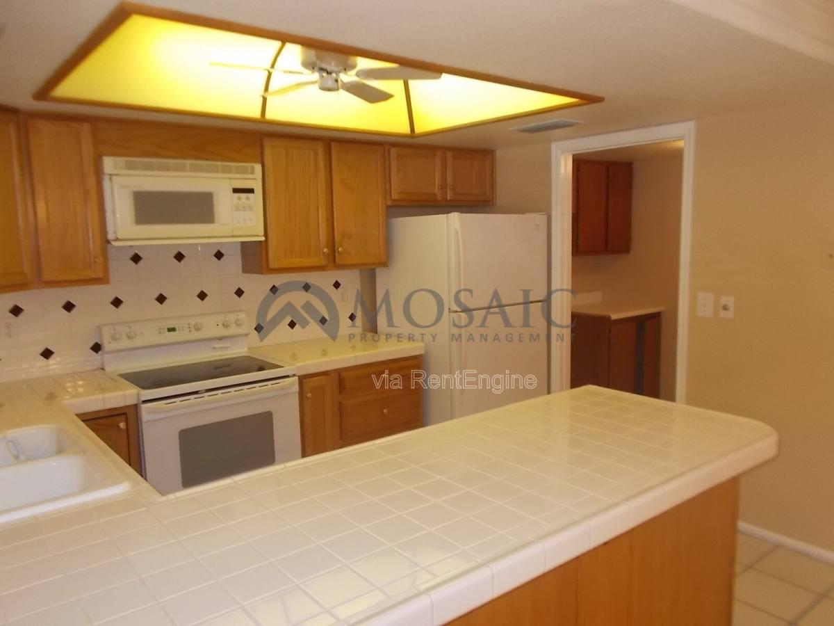 House for rent at 4338 E Alta Mesa Ave, Phoenix, AZ 85044