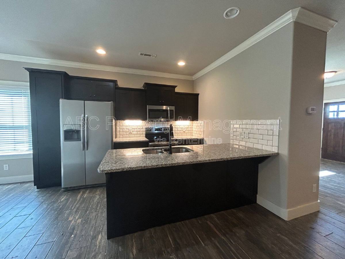House for rent at 3101 SW Warberry Ave, Bentonville, AR 72713