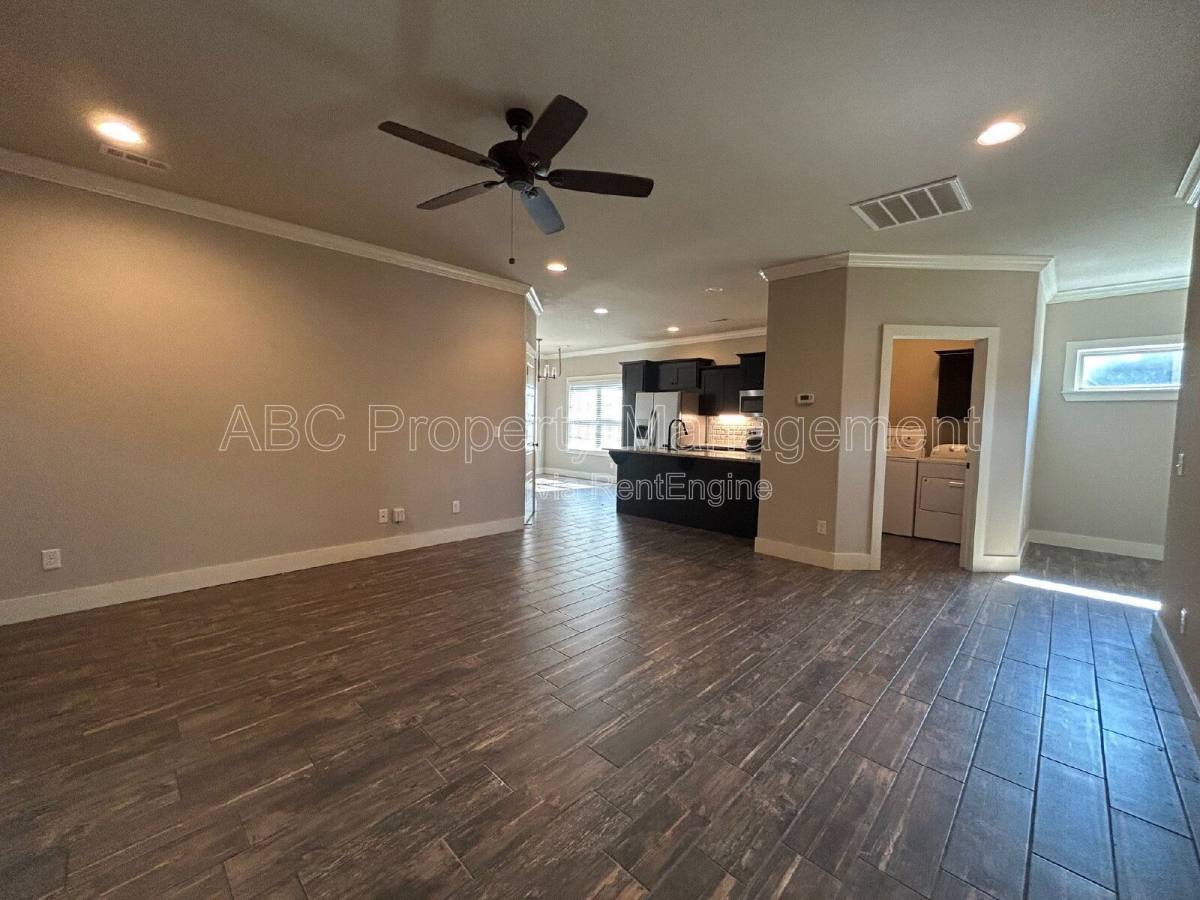 House for rent at 3101 SW Warberry Ave, Bentonville, AR 72713