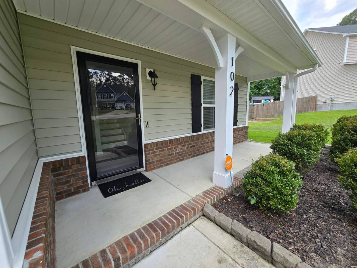 House for rent at 102 Whistling Pines Dr, Raeford, NC 28376
