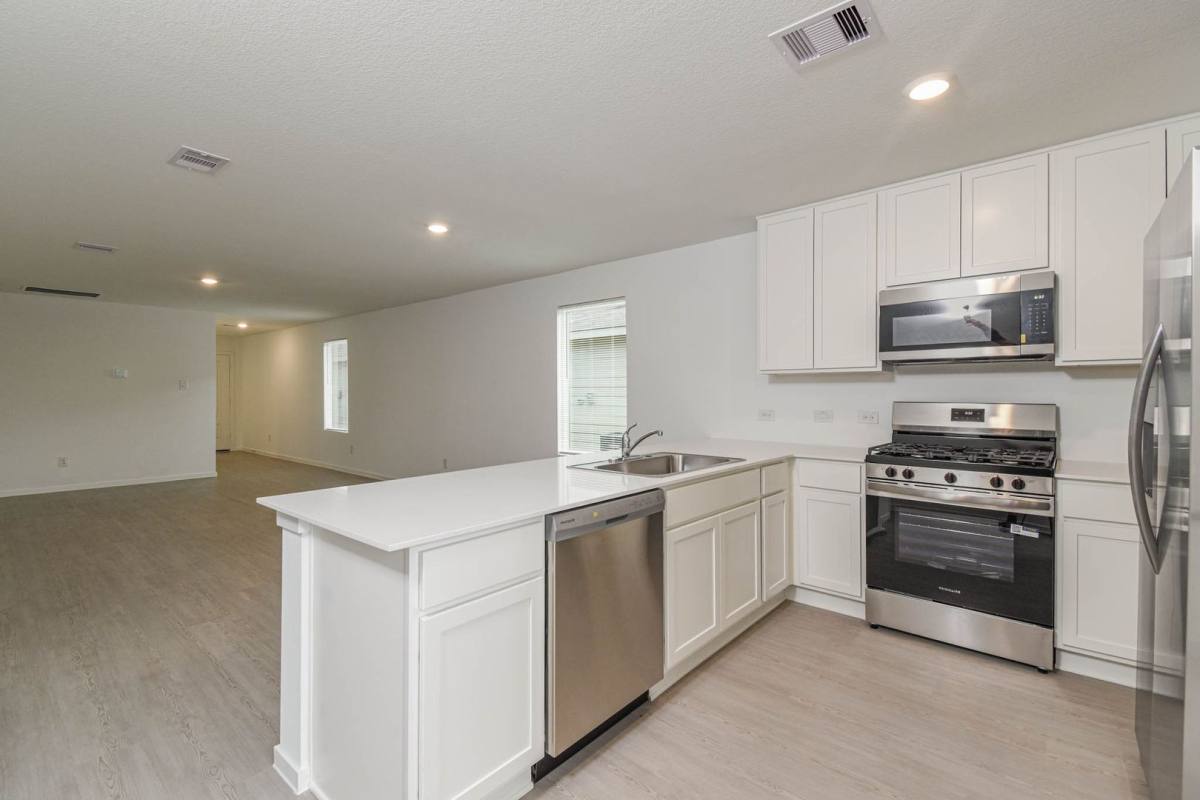 House for rent at 11986 Noble Wood Village Dr, Magnolia, TX 77354