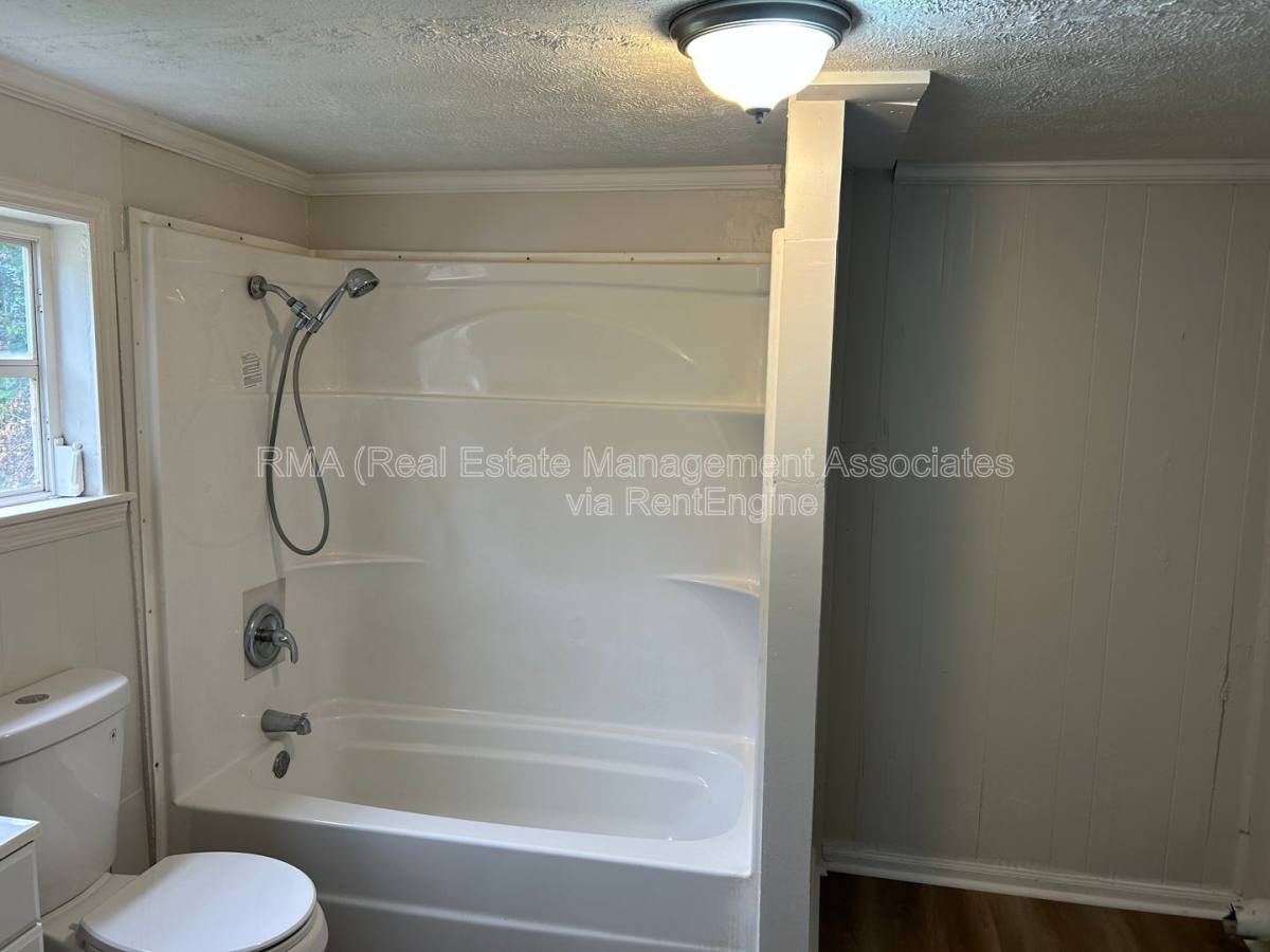 House for rent at 56 5th St, Griffin, GA 30223