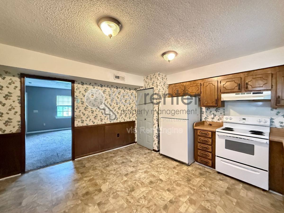 Apartment for rent at 3609 Bennett Rd, Chattanooga, TN 37412