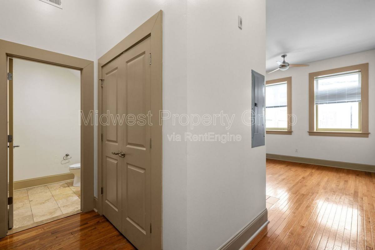Apartment for rent at 4244 Chouteau Ave #113, Saint Louis, MO 63110
