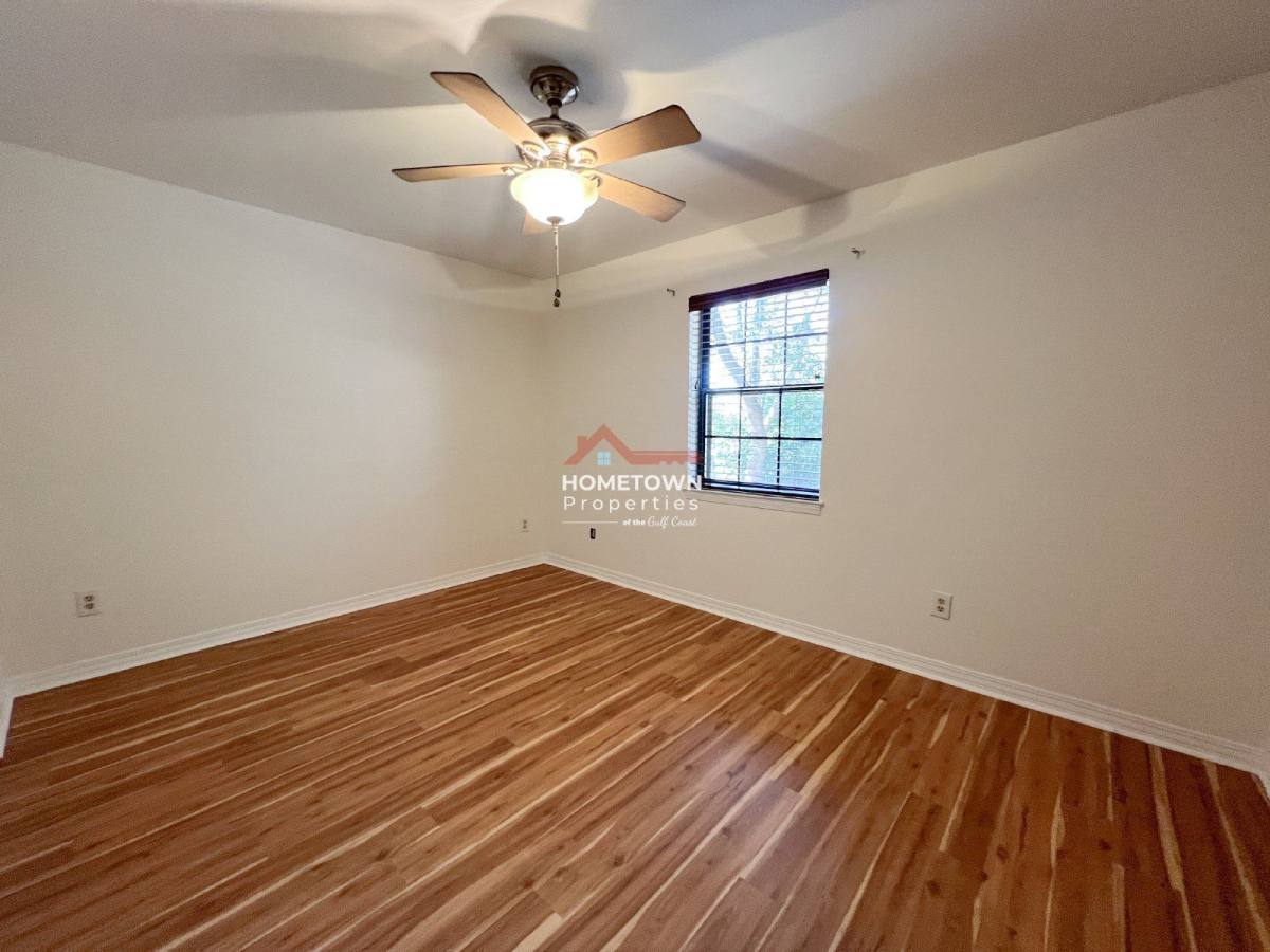 House for rent at 2505 Semoran Dr, Pensacola, FL 32503