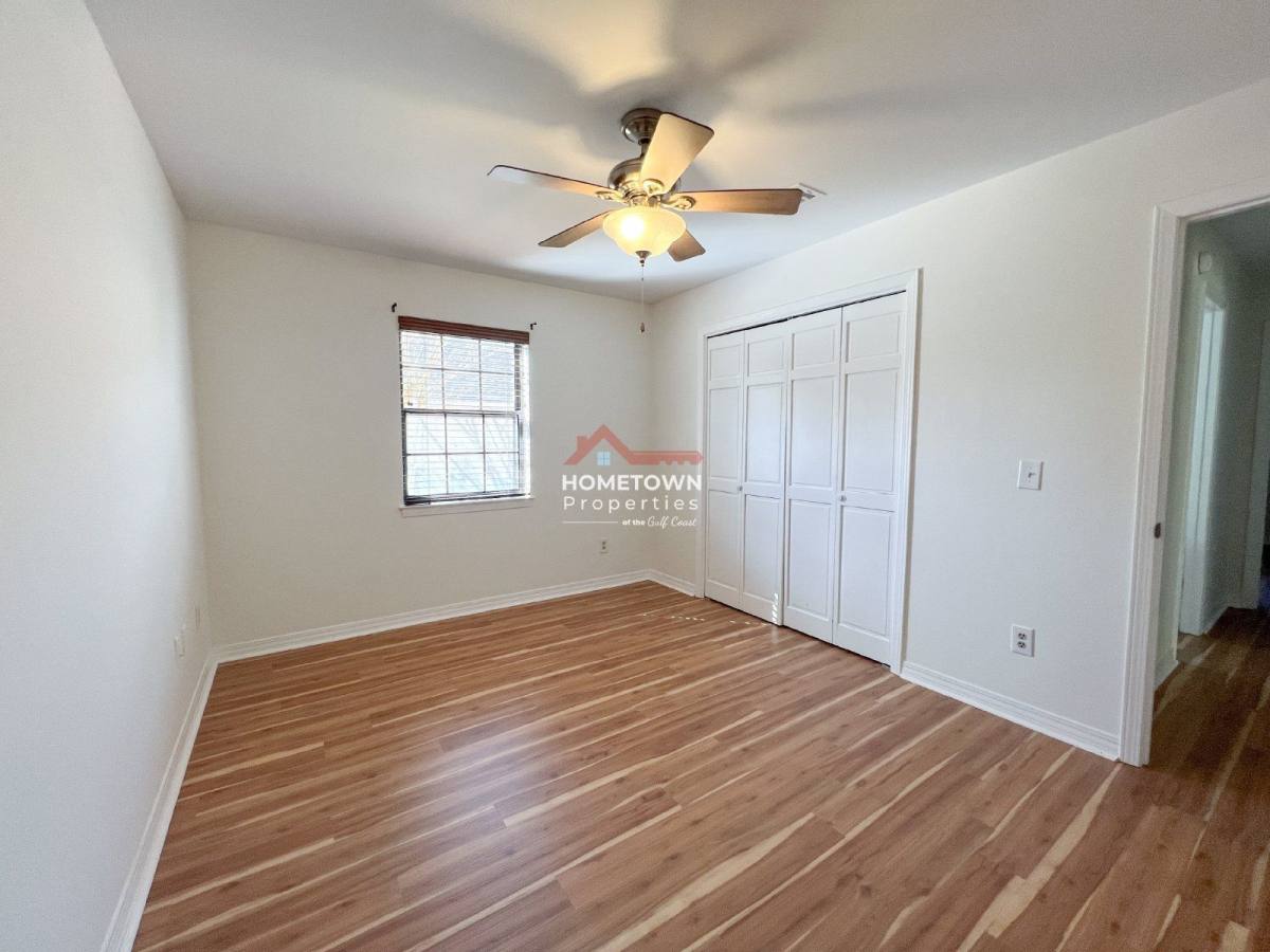 House for rent at 2505 Semoran Dr, Pensacola, FL 32503