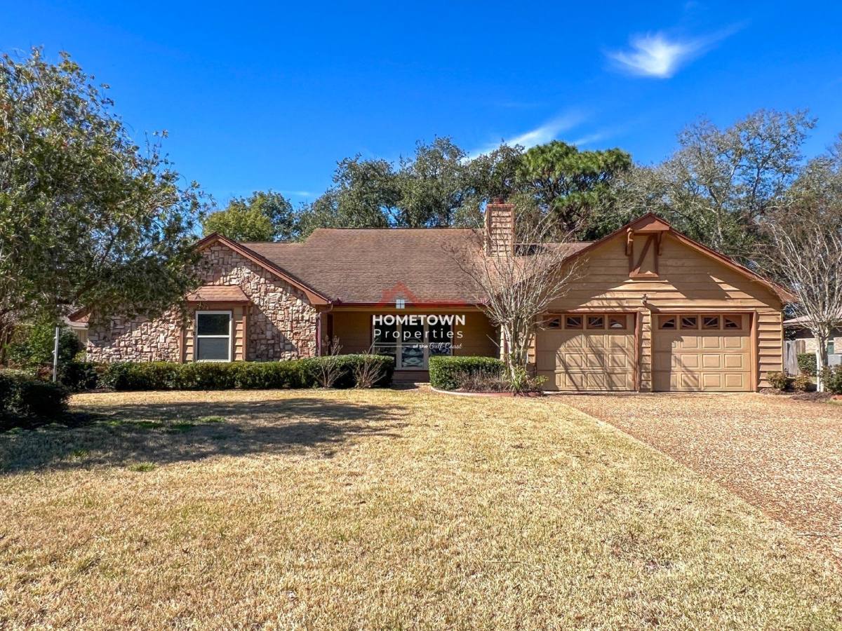 House for rent at 2505 Semoran Dr, Pensacola, FL 32503