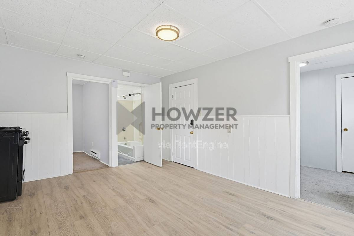Apartment for rent at 41 Park St #2L, Taunton, MA 02780