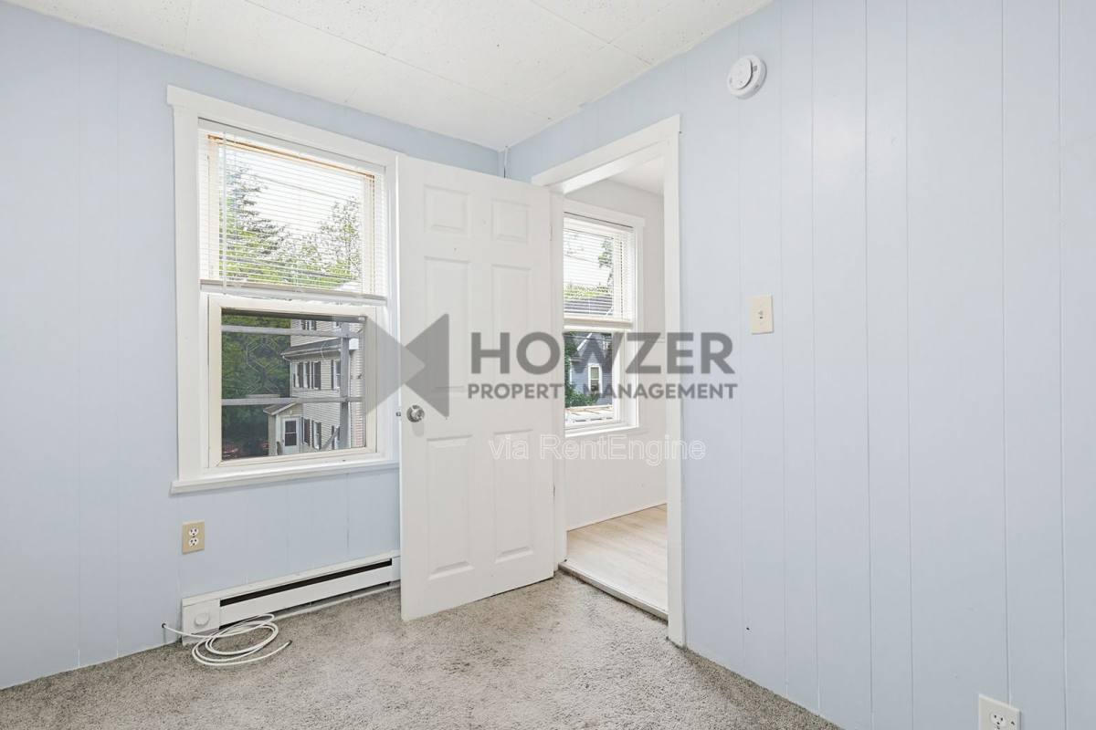 Apartment for rent at 41 Park St #2L, Taunton, MA 02780