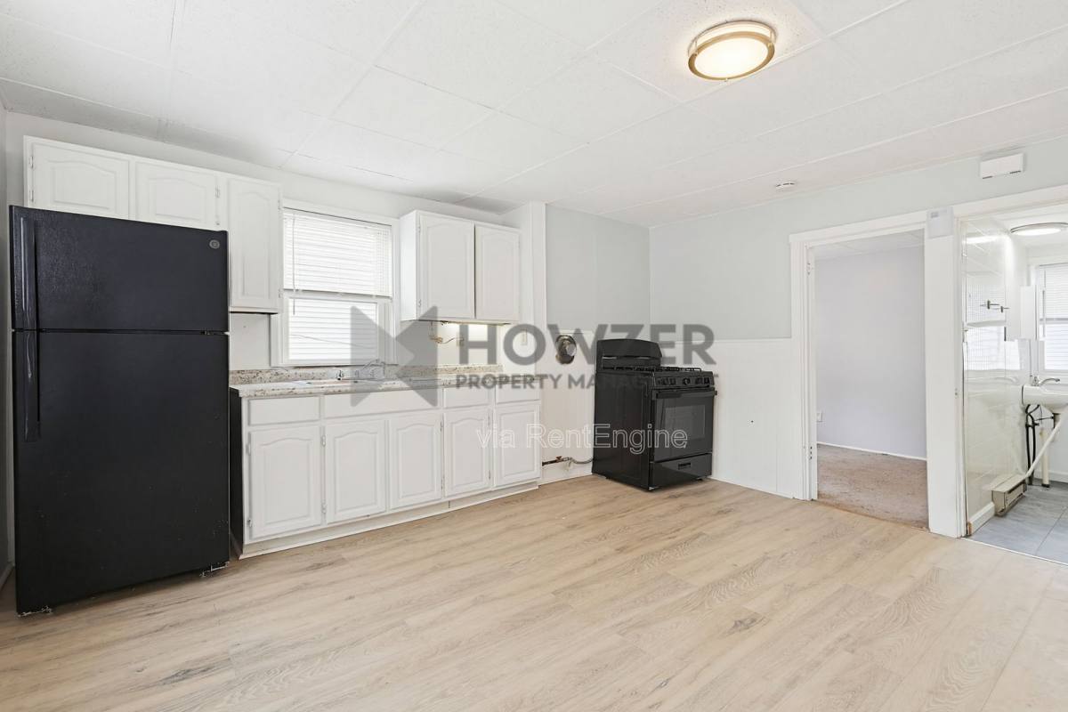 Apartment for rent at 41 Park St #2L, Taunton, MA 02780