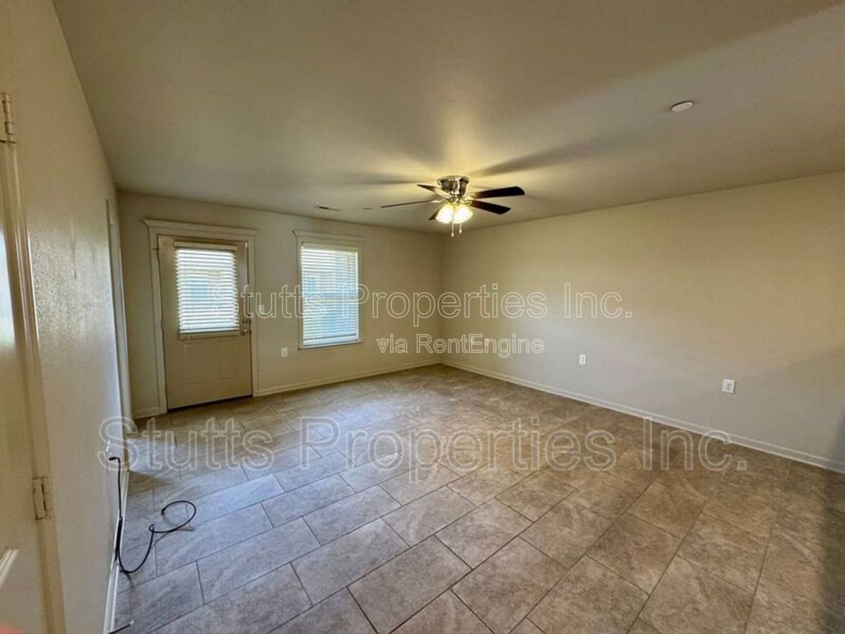 Apartment for rent at 101 Gin Court #702, Muscle Shoals, AL 35661