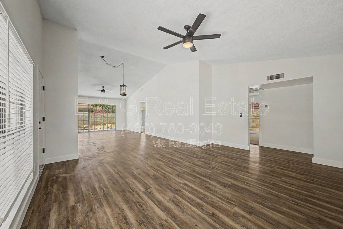 House for rent at 4208 W Villa Maria Dr, Glendale, AZ 85308