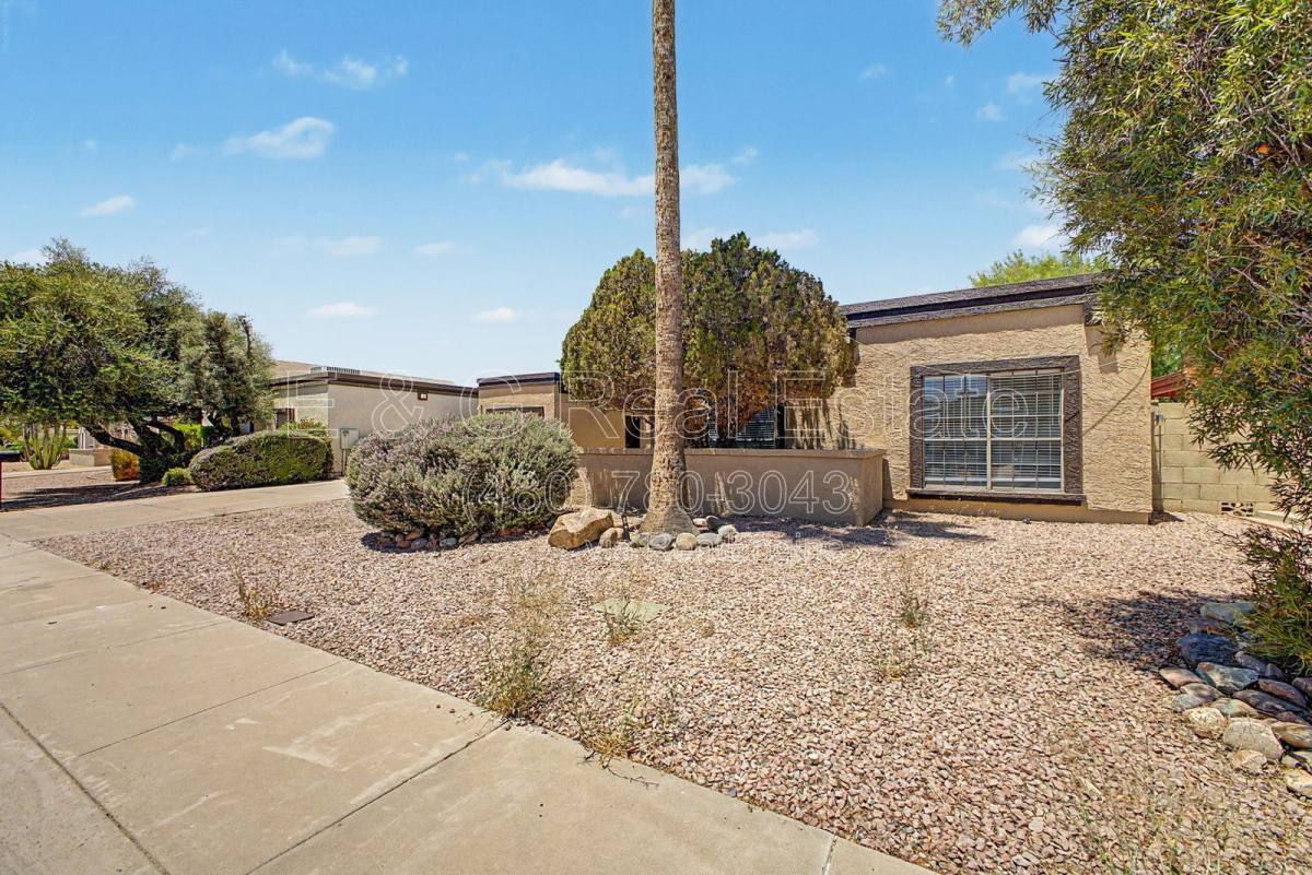 House for rent at 4208 W Villa Maria Dr, Glendale, AZ 85308