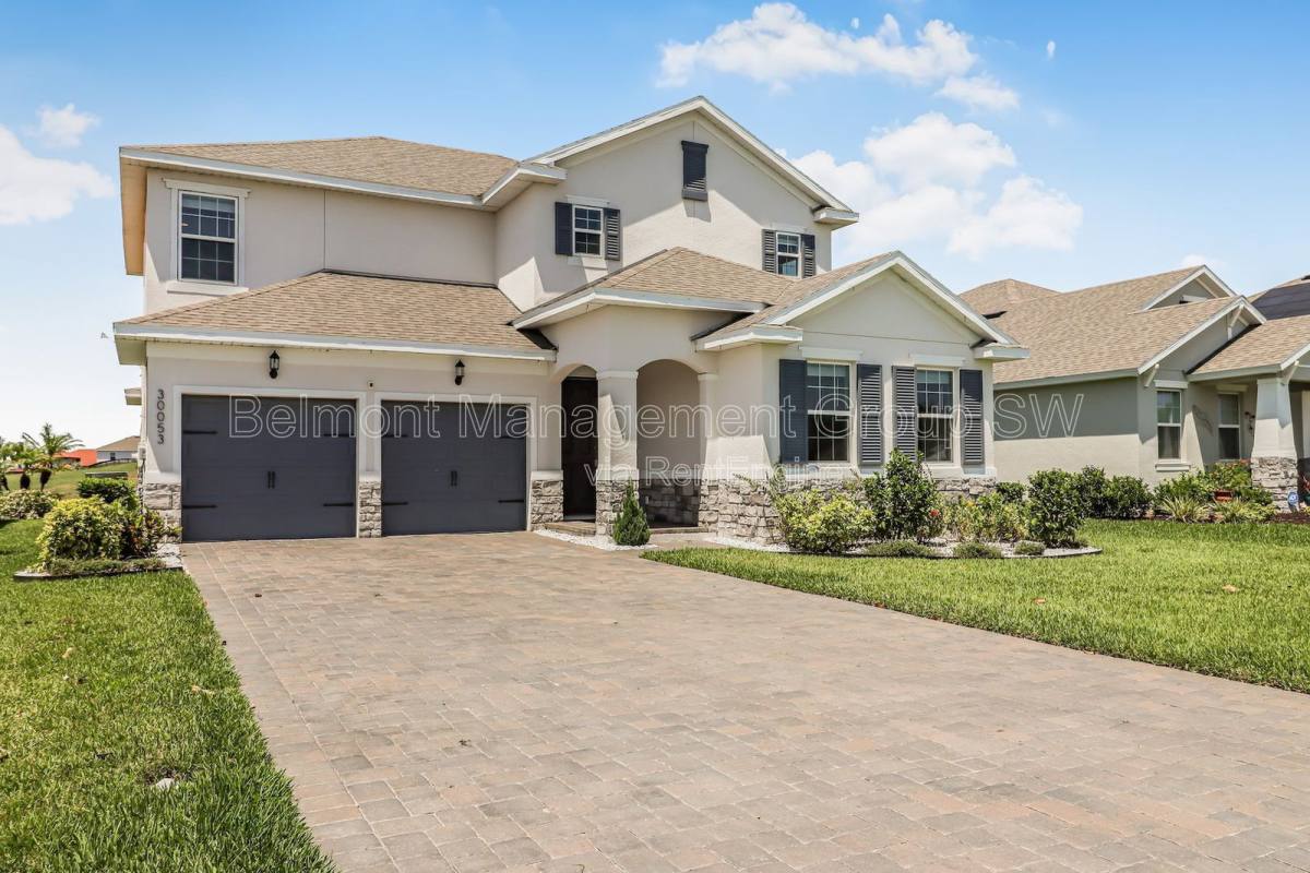House for rent at 30053 Island Club Dr, Tavares, FL 32778