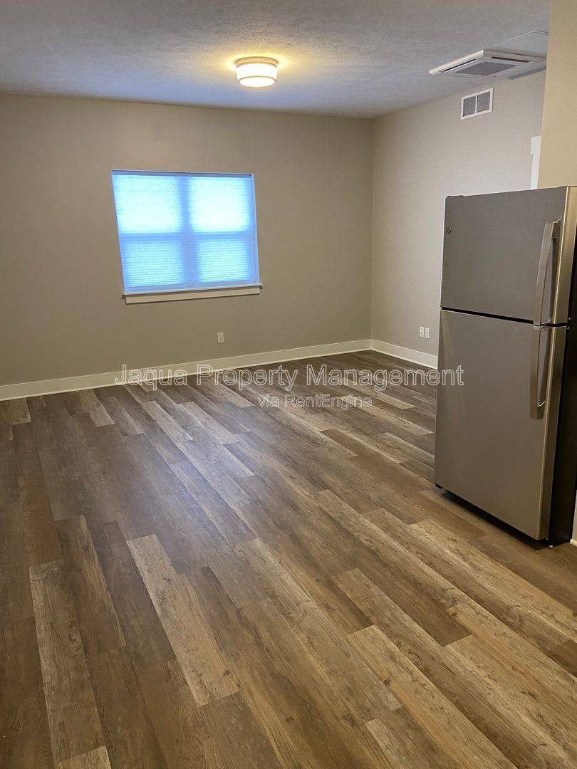 Apartment for rent at 24279 W McGillen Ave #A24, Mattawan, MI 49071