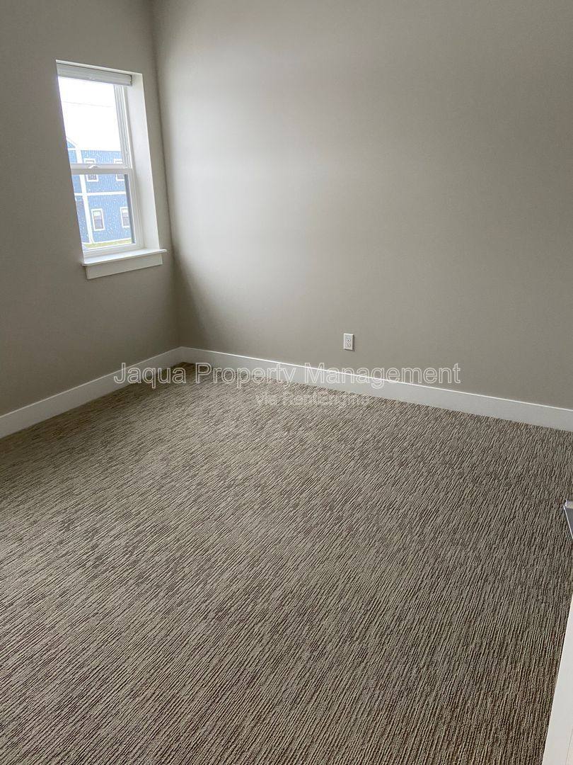Apartment for rent at 24279 W McGillen Ave #A24, Mattawan, MI 49071