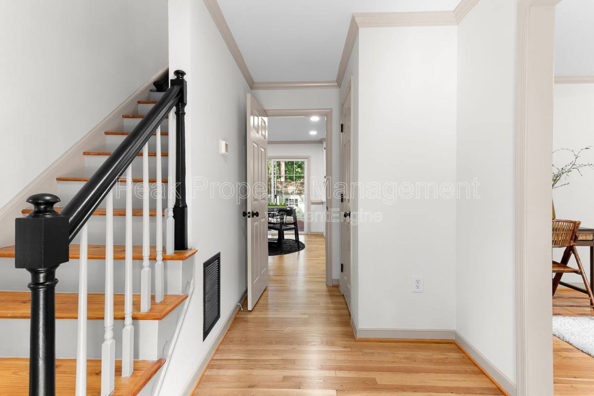 House for rent at 504 Winamack Court, Midlothian, VA 23114