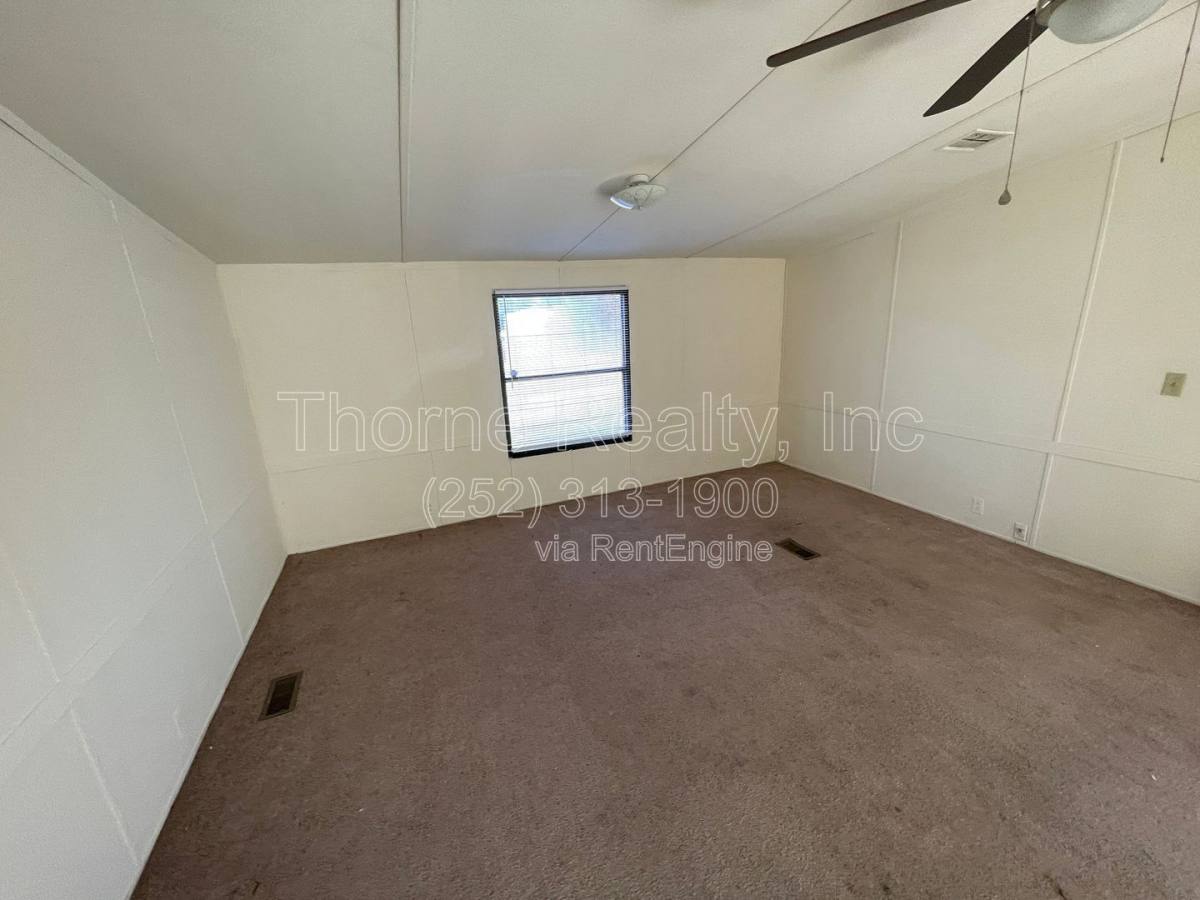 House for rent at 10894 US-64 Alternate, Rocky Mount, NC 27801