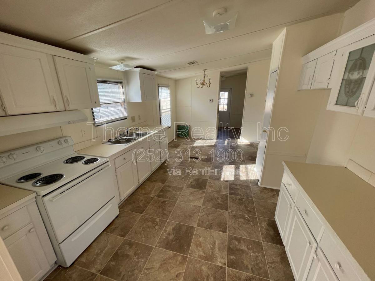 House for rent at 10894 US-64 Alternate, Rocky Mount, NC 27801