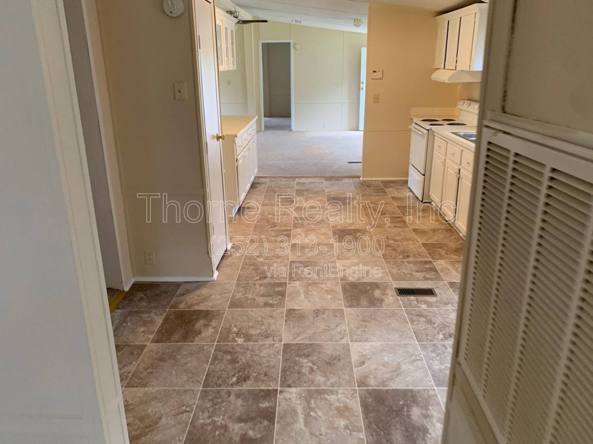 House for rent at 10894 US-64 Alternate, Rocky Mount, NC 27801