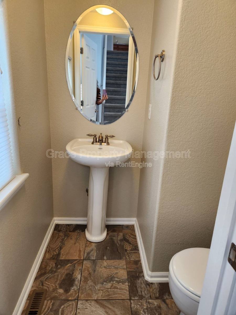 House for rent at 1969 Fairway Pointe Dr, Erie, CO 80516