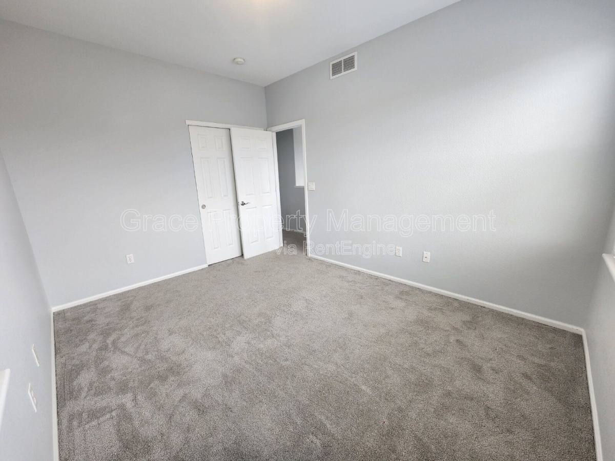 House for rent at 1969 Fairway Pointe Dr, Erie, CO 80516