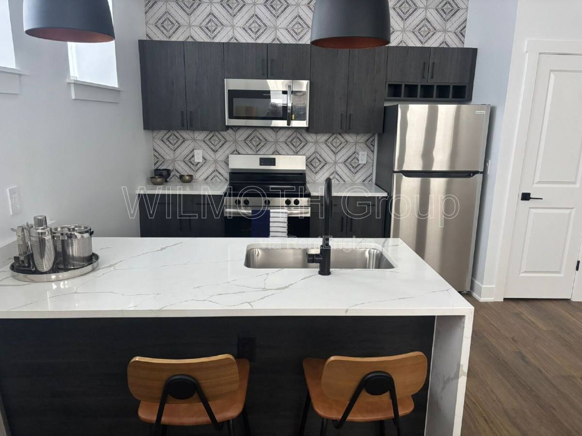 Apartment for rent at 2801 S Pennsylvania St #101, Indianapolis, IN 46225