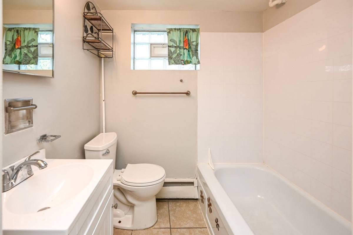Apartment for rent at 2625 Robertson Ave #5, Cincinnati, OH 45212